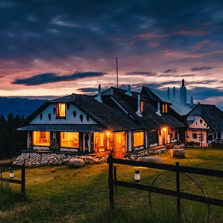 Вілла Amfiteatrul Transilvania Моєчу-де-Жос Екстер'єр фото